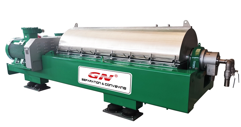 Decanter centrifuge 